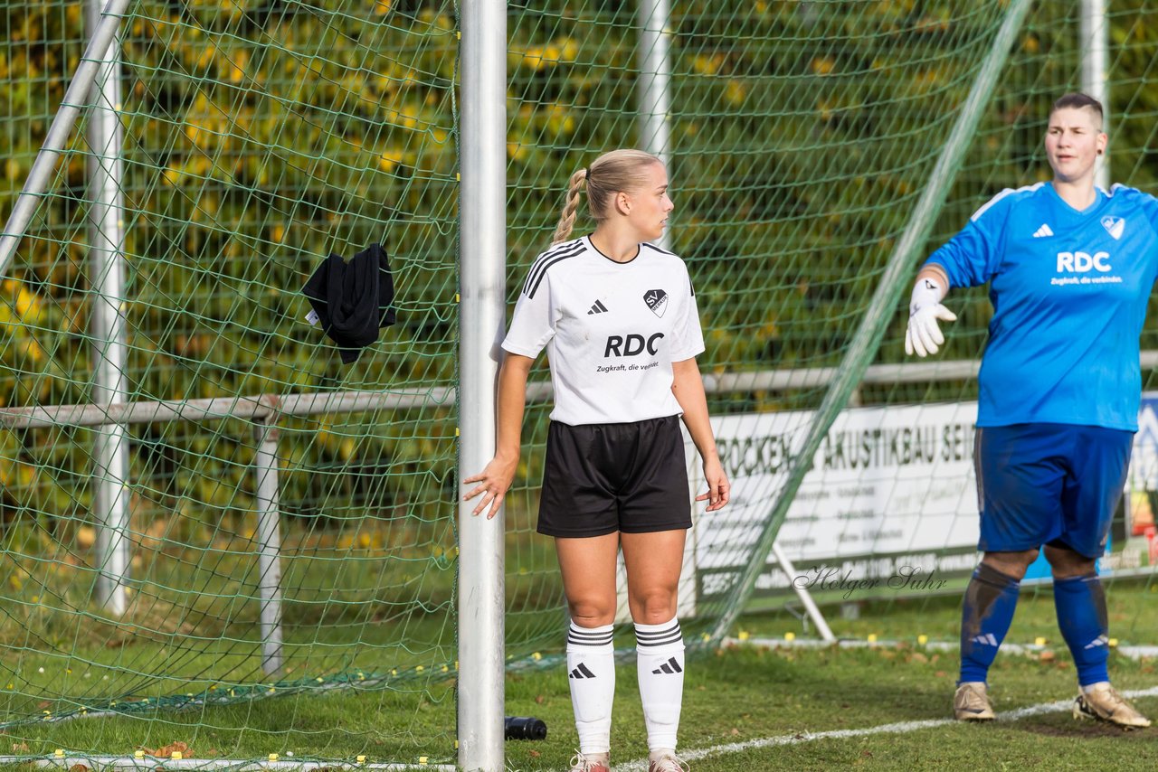 Bild 244 - F Merkur Hademarschen - SV Frisia 03 Risum Lindholm : Ergebnis: 0:1